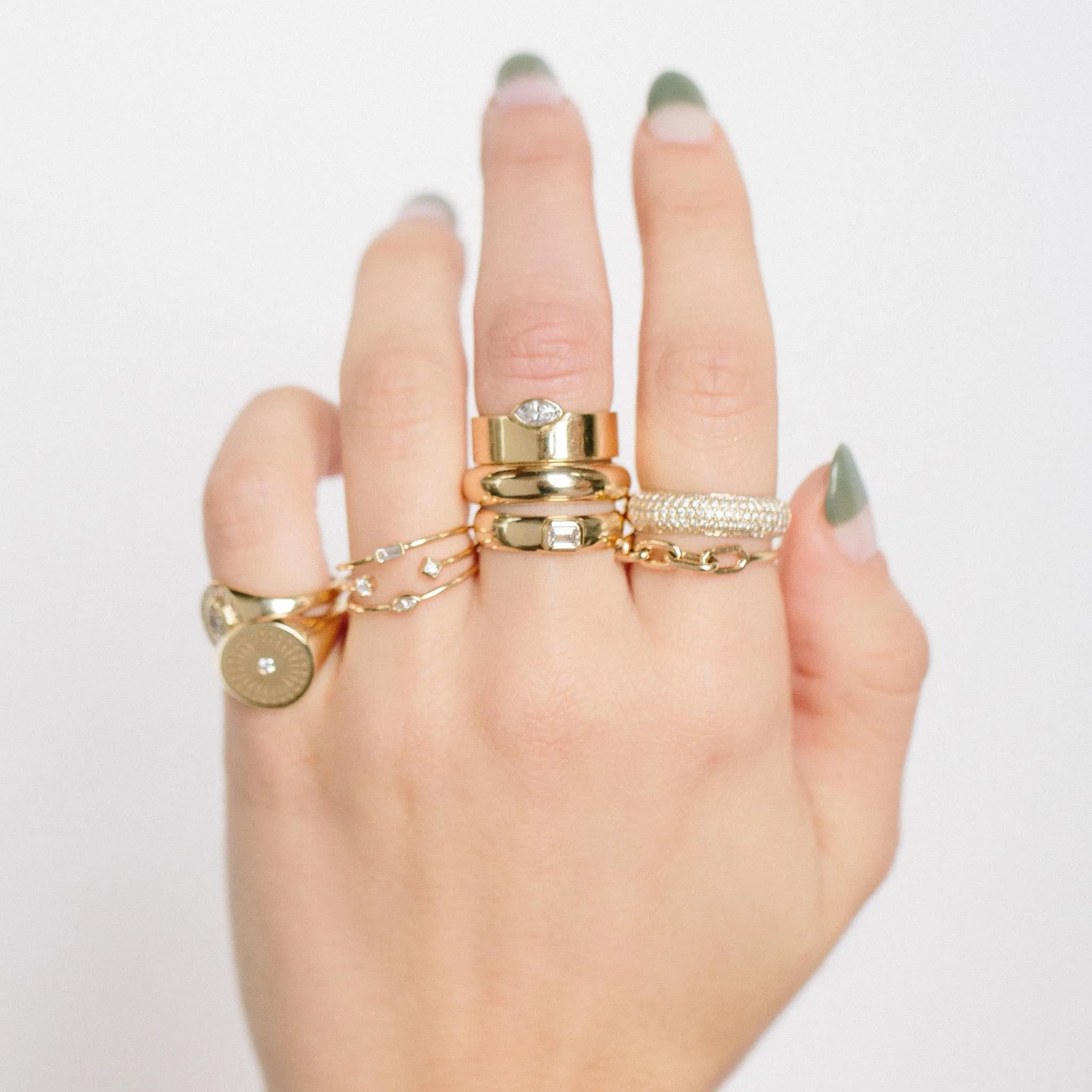 14k Square Oval Link Chain Ring