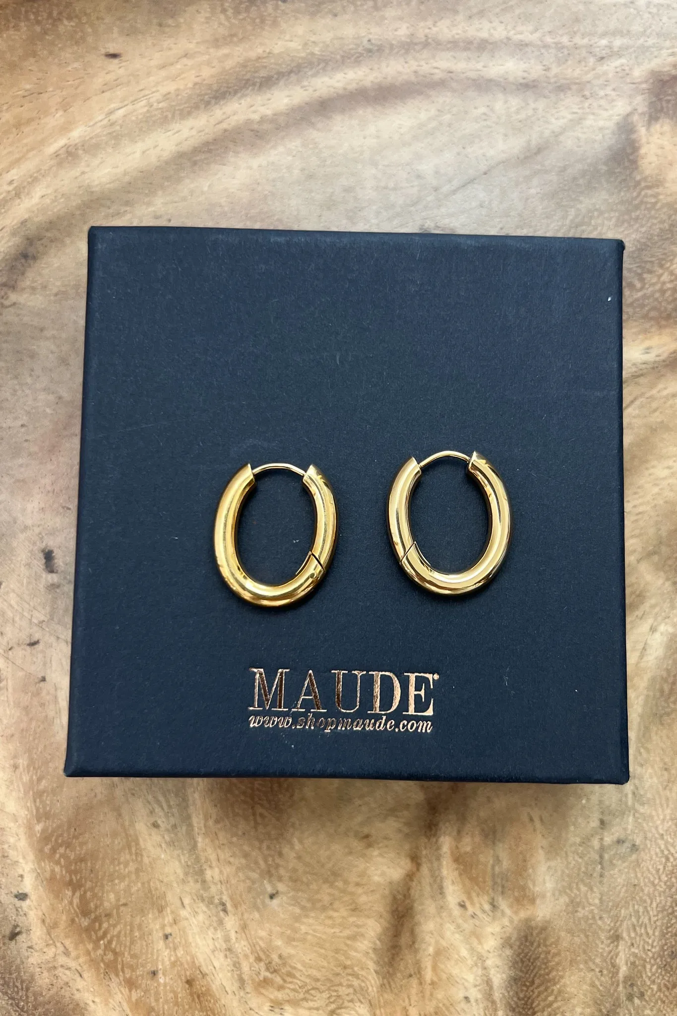 18K Oval Hoop Earrings