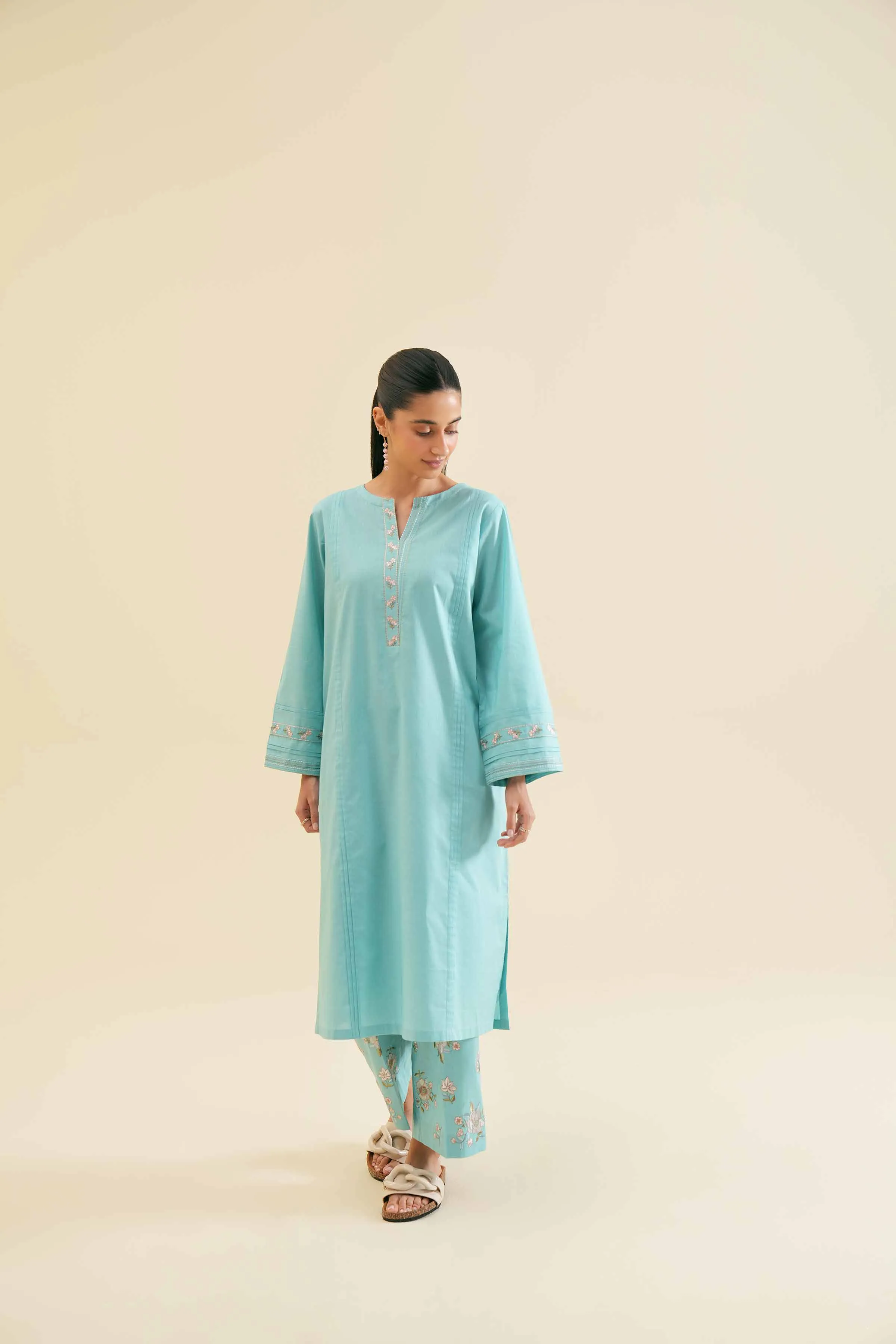 2 Piece - Embroidered Suit - PS24-111