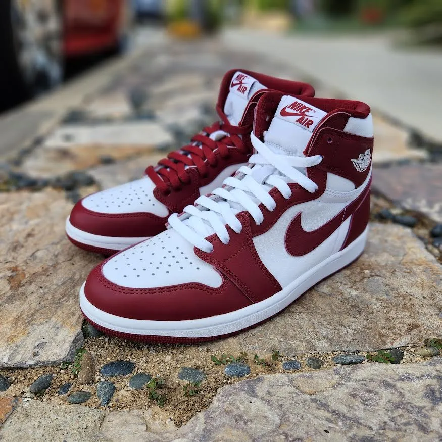 Air Jordan 1 Retro High OG 'RED TEAM'