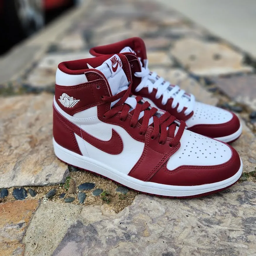 Air Jordan 1 Retro High OG 'RED TEAM'