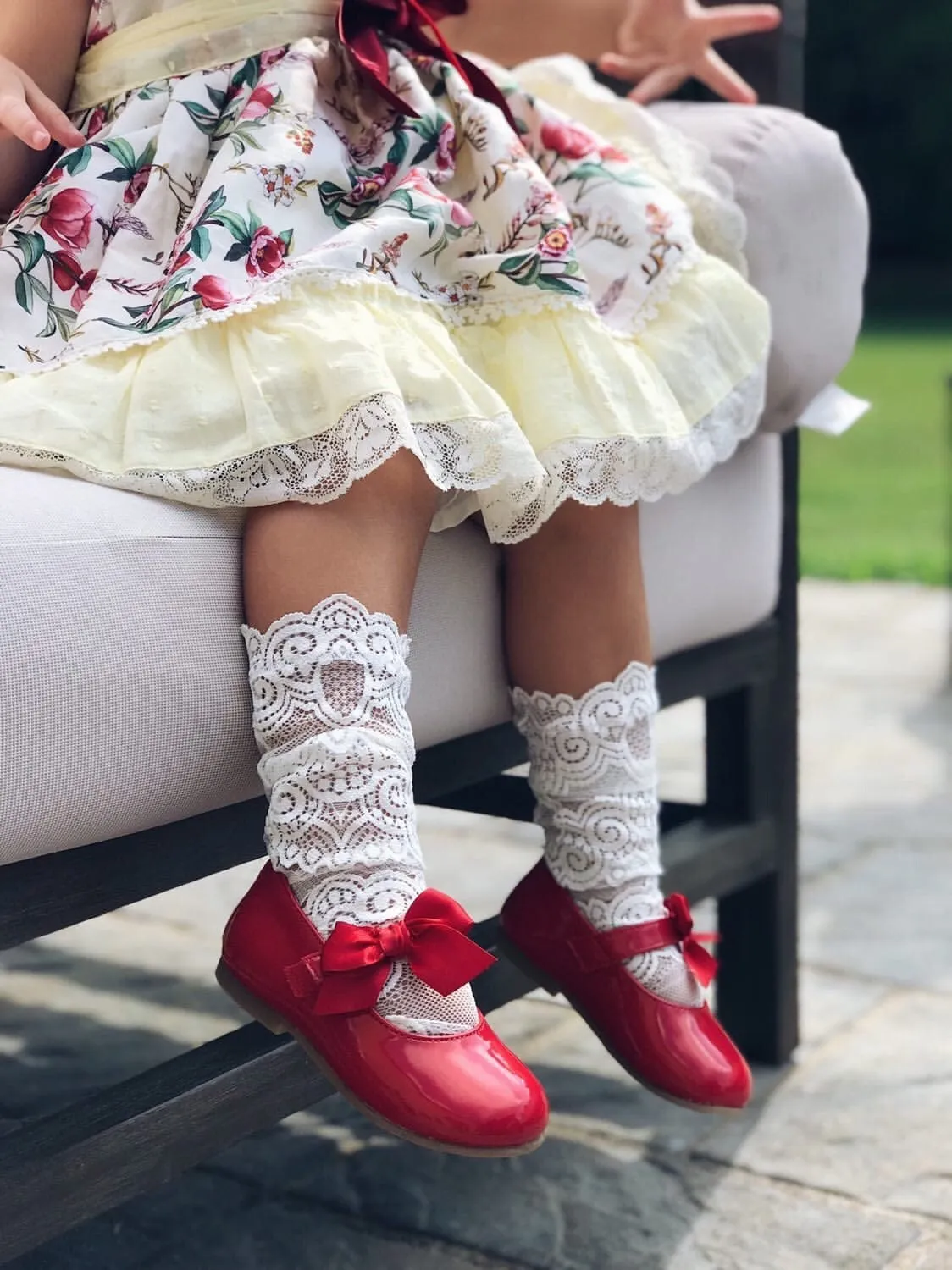 Alice Lace Socks