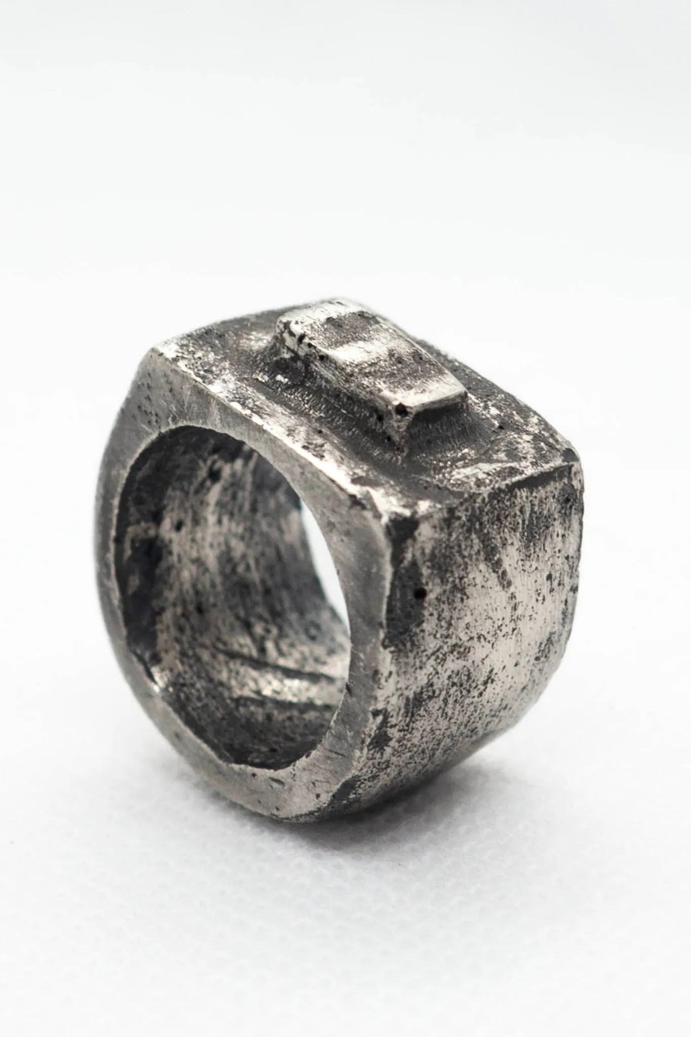 Alter Medium Ring