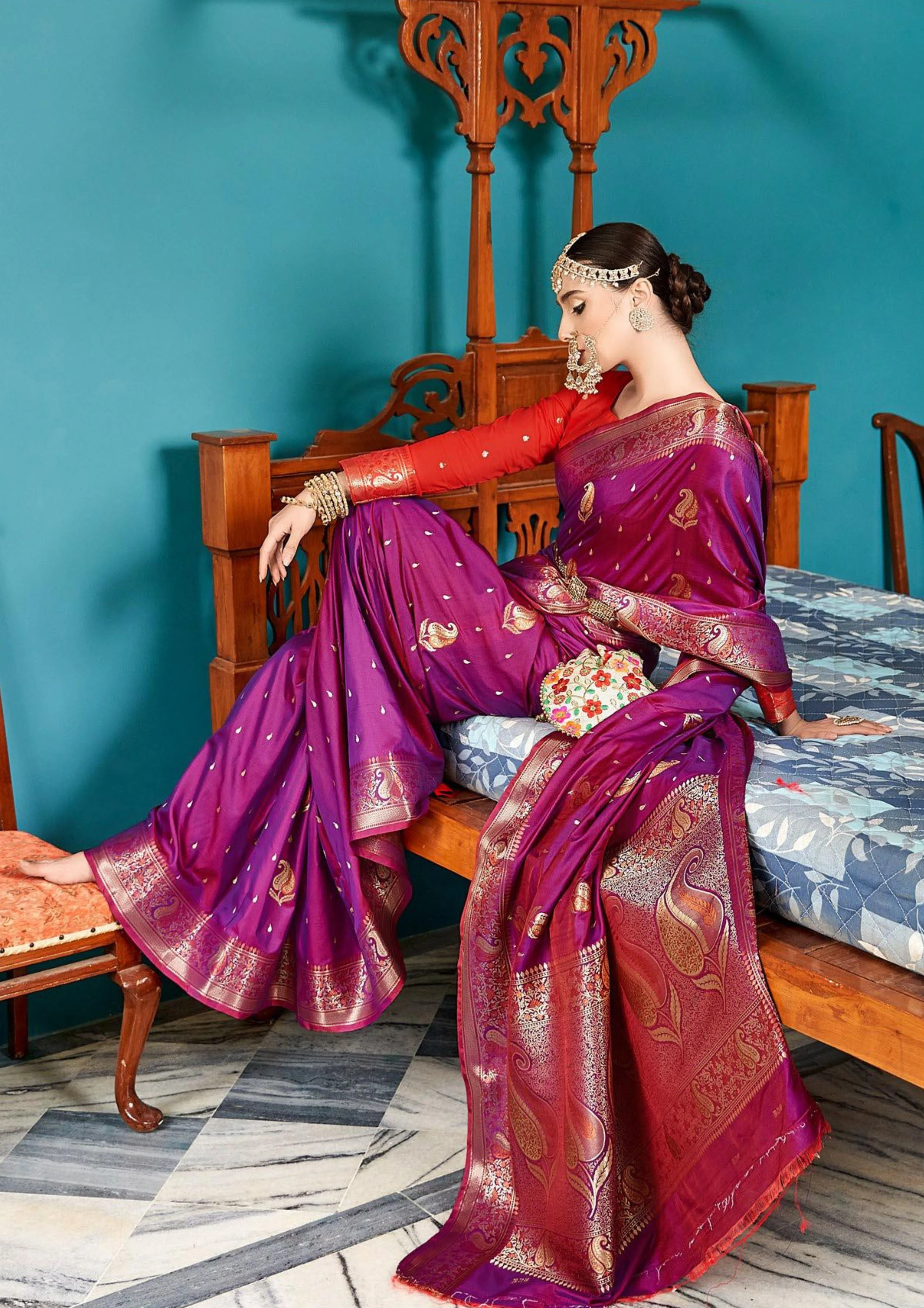 Attractive Violet Color Silky Copper Weaving Silk Saree For Women