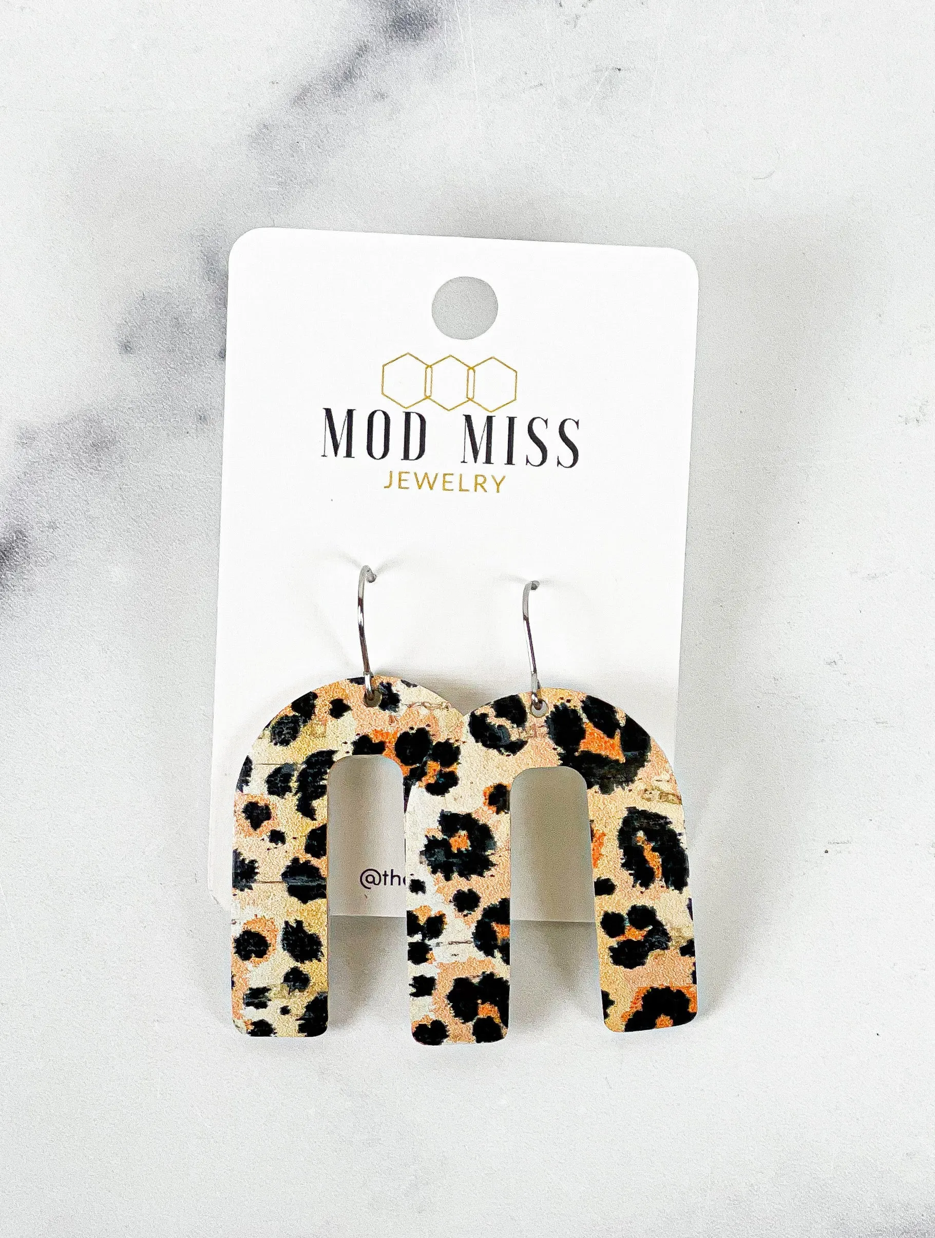 Cork Leather Arch Earring Leopard Peach