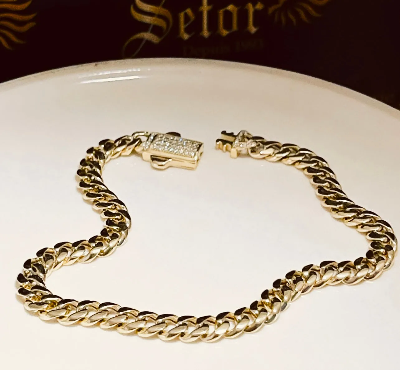 Cuban link bracelet