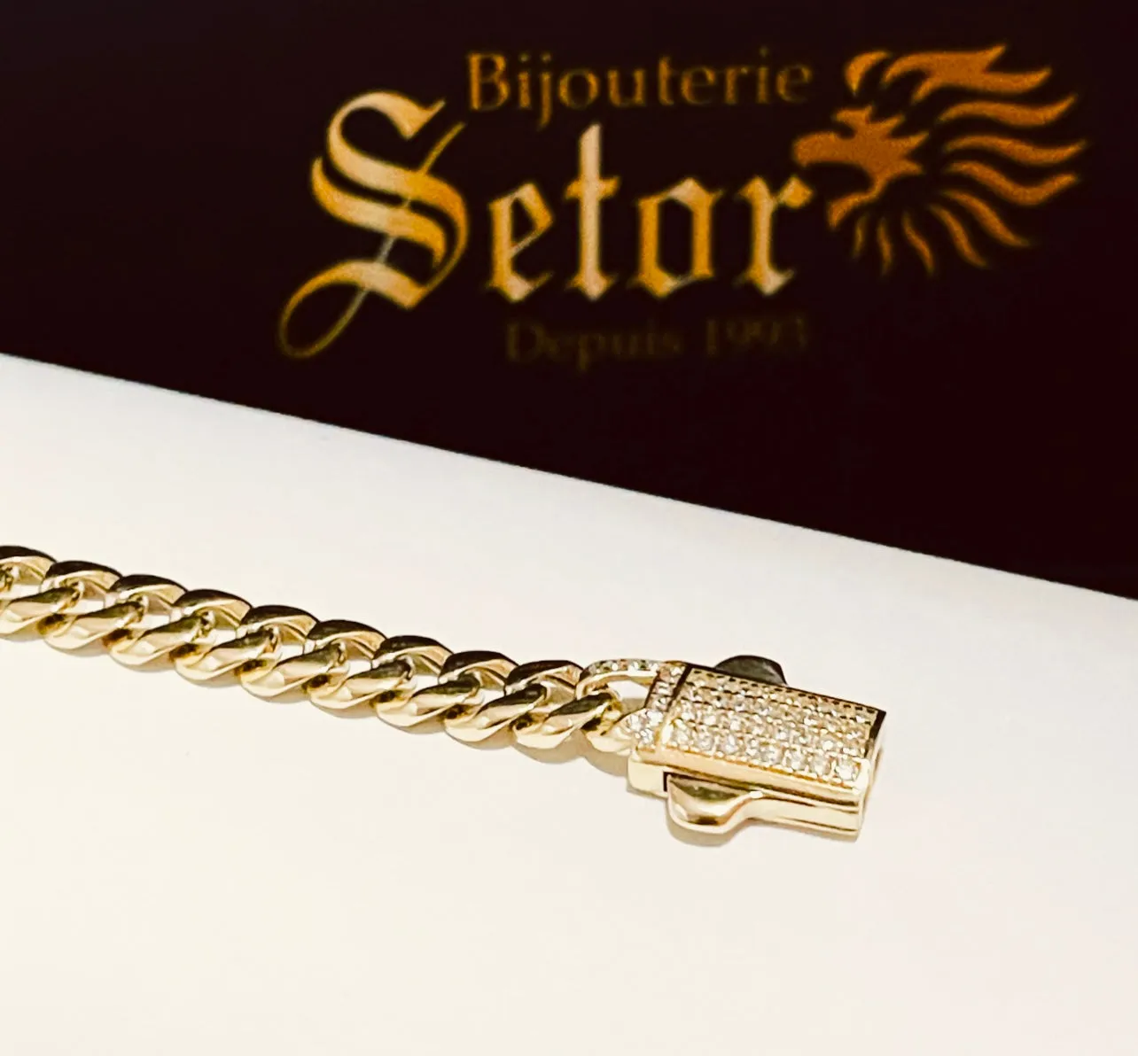 Cuban link bracelet