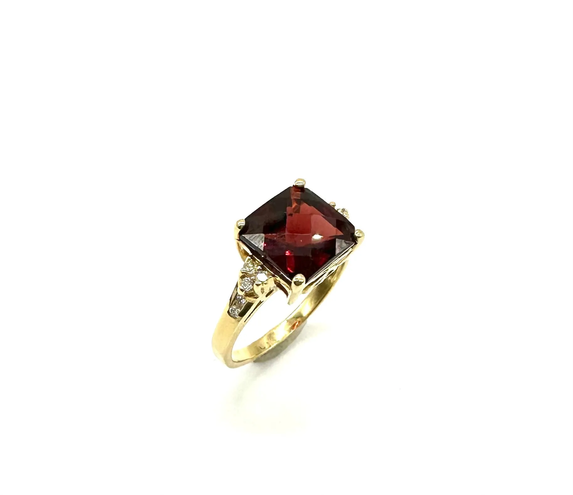 Filagree Square Garnet Ring