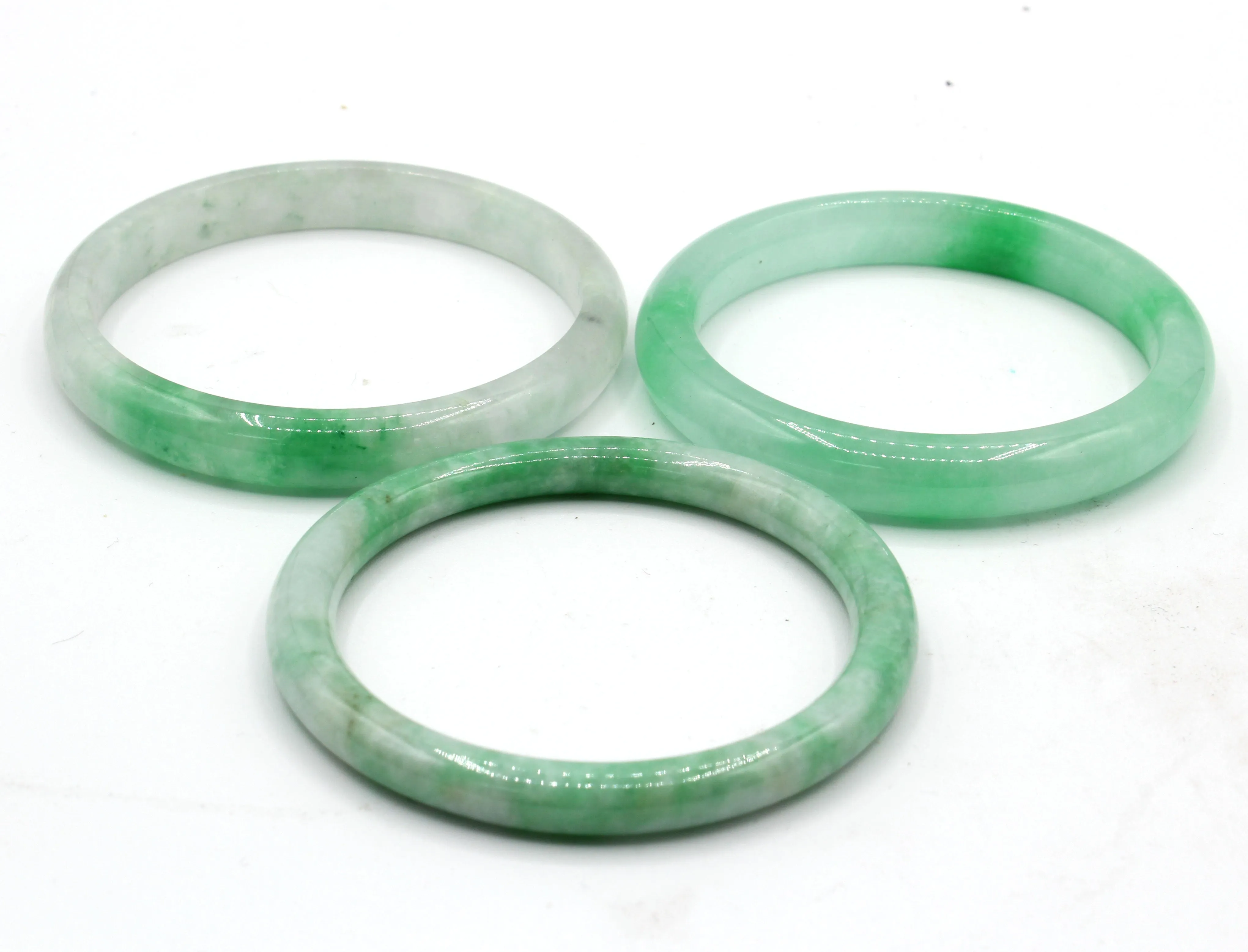 Lot of 3 Vintage 5.8 - 8.7 mm Translucent Green Jade Bangle Bracelets 66.6G