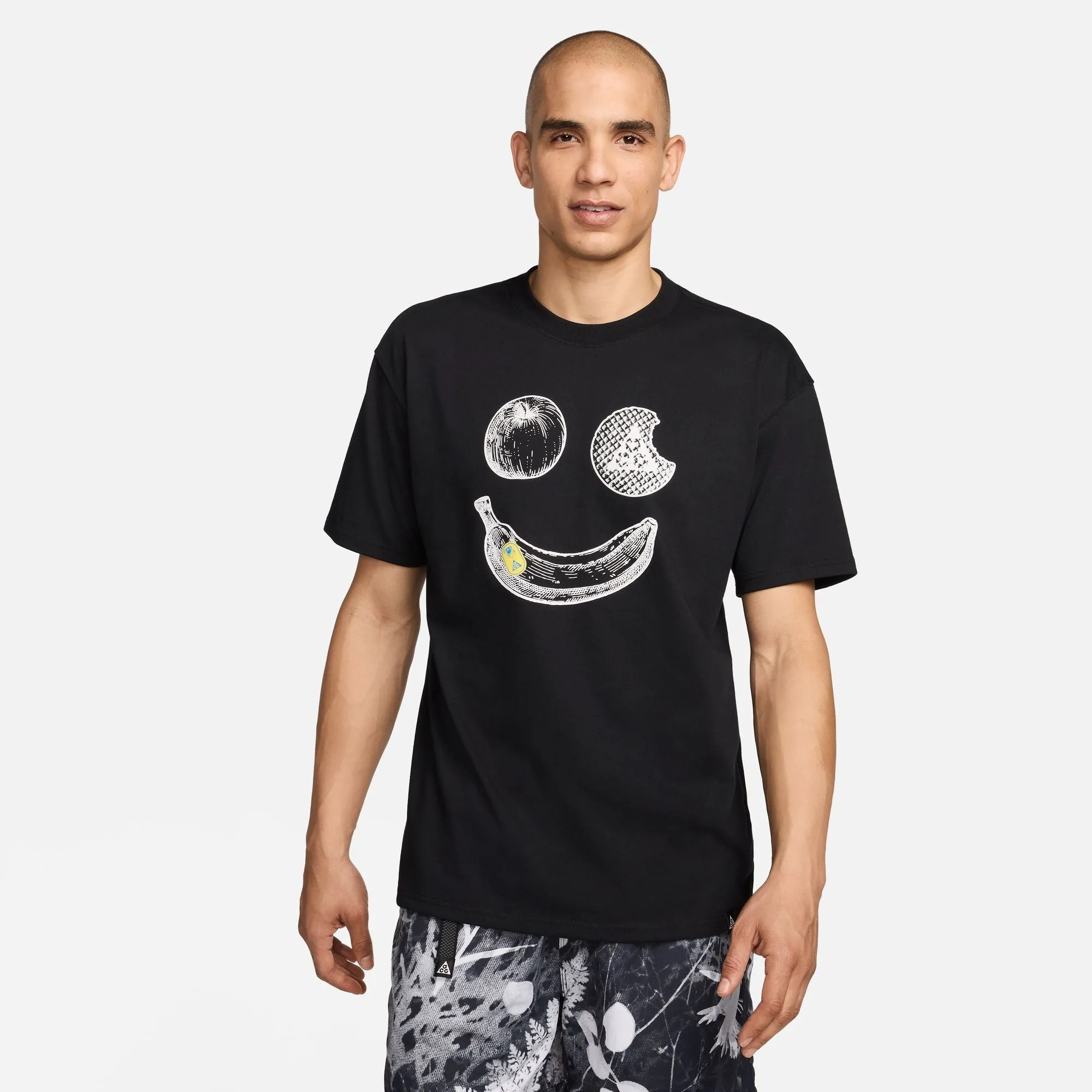 Nike ACG "Hike Snacks" Dri-Fit T-Shirt (Black)