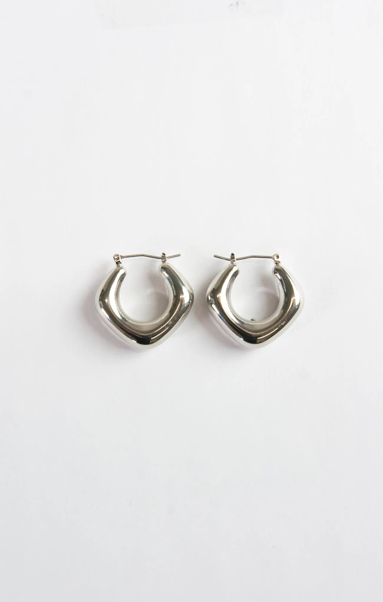 Puffy Round Rhombus Hoops