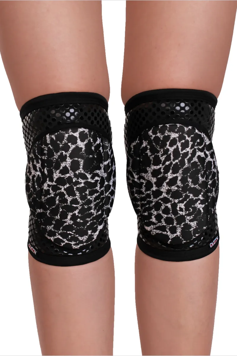 Queen Grippy Kneepads - Wild Leopard