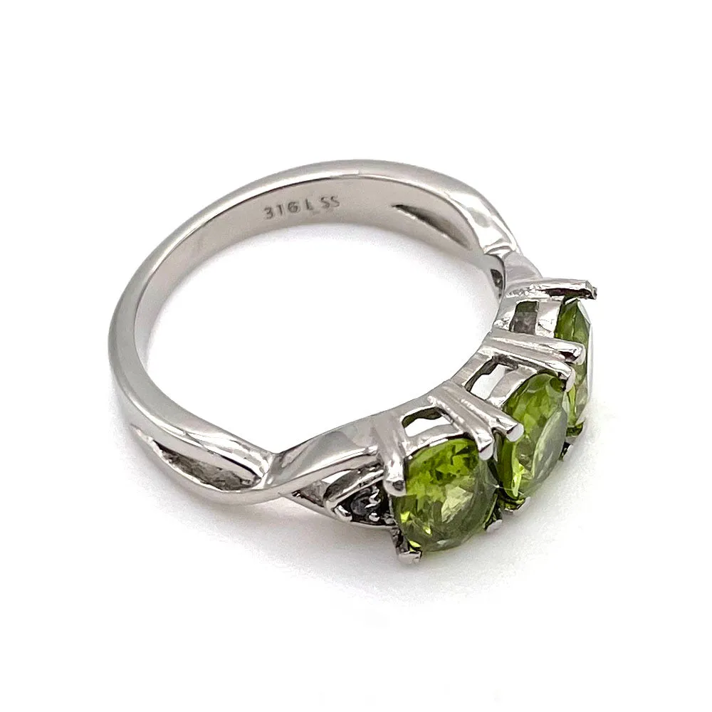 【USA輸入】ヴィンテージ ペリドットグリーン ビジュー リング/Vintage Peridot Green Bijou Ring