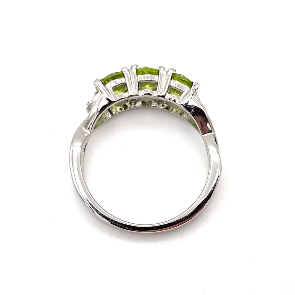 【USA輸入】ヴィンテージ ペリドットグリーン ビジュー リング/Vintage Peridot Green Bijou Ring